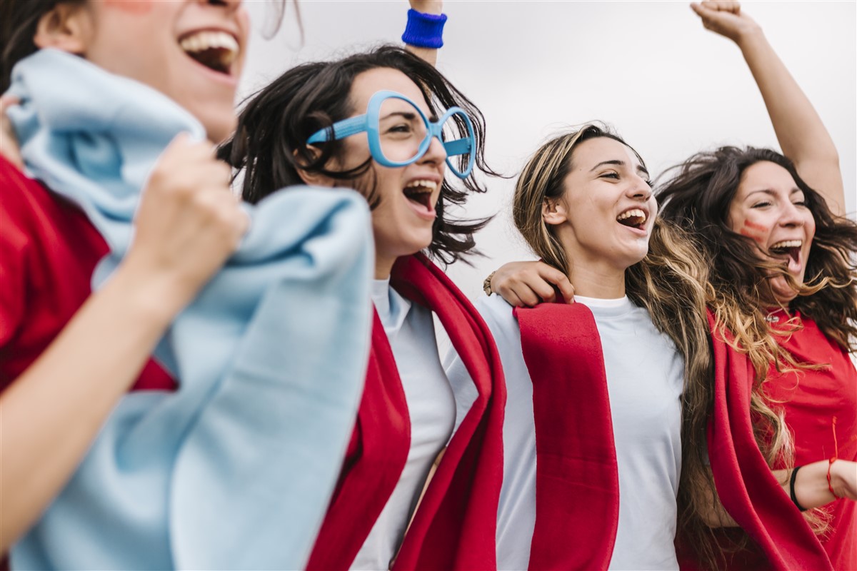 Écharpe de foot personnalisée : créez votre propre symbole de supporter